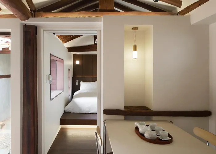 Luxury Hanok Elegance *